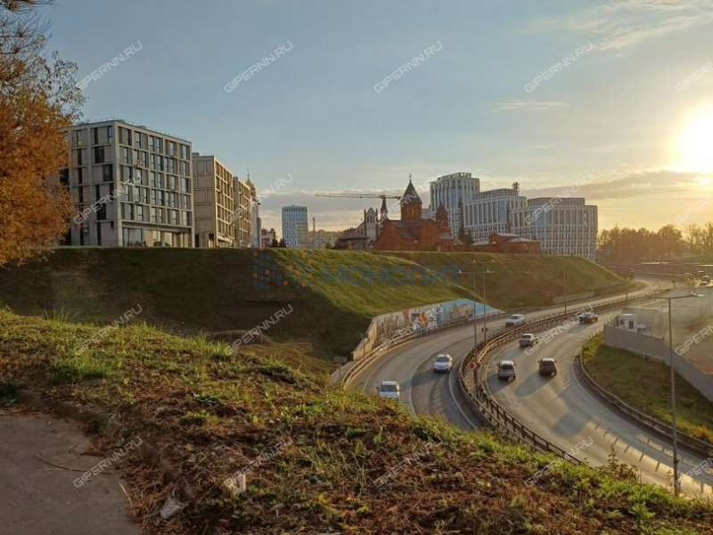 четырёхкомнатная квартира на улице Большие Овраги дом 17