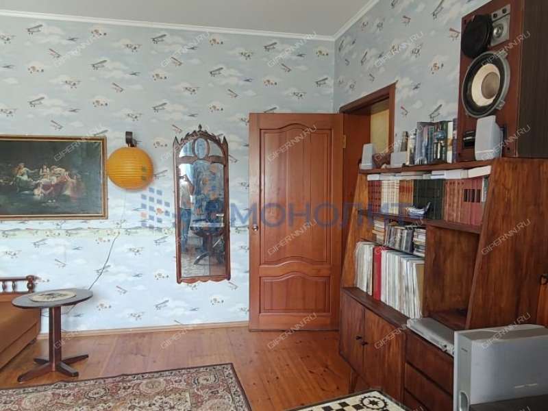 дом на Заречной улице село Редькино