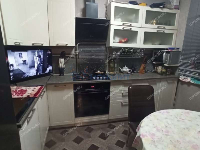 трёхкомнатная квартира на Юбилейном бульваре дом 19