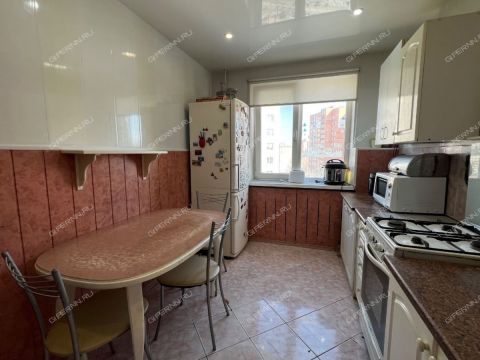 3-komnatnaya-ul-sergeya-akimova-d-22 фото