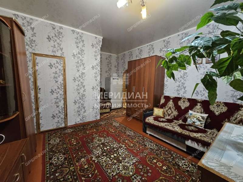 трёхкомнатная квартира на Октябрьская дом 11 посёлок Октябрьский