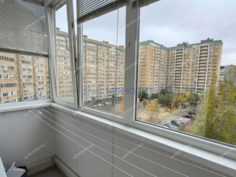 3-komnatnaya-nab-volzhskaya-d-7 фото