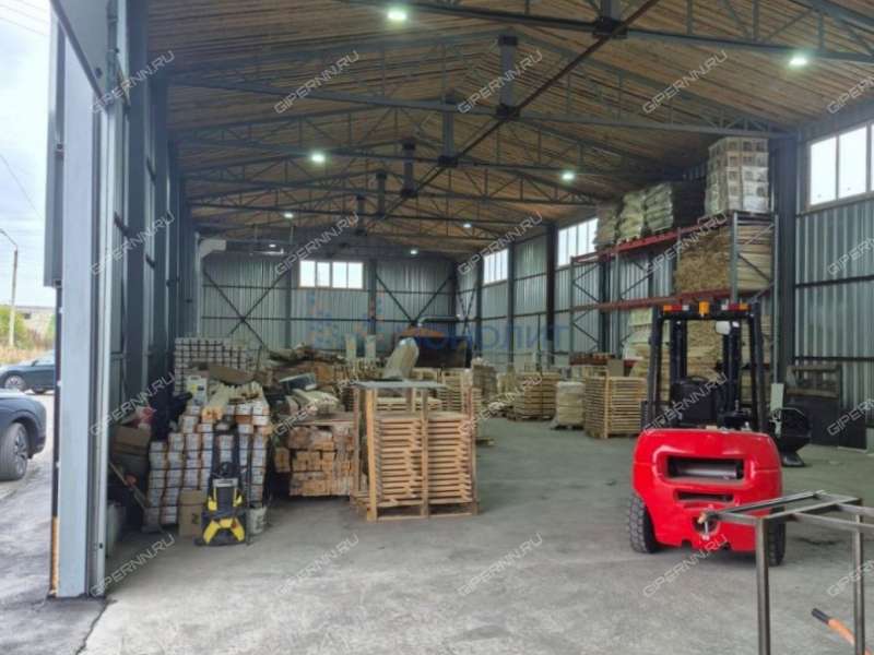 имущественный комплекс под торговую площадь, склад на Магистральной улице город Кстово