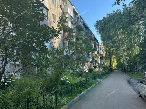 3-komnatnaya-ul-geroya-yuriya-smirnova-d-61 фото