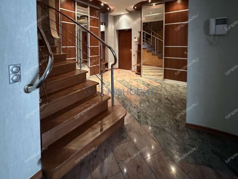 шестикомнатная квартира на Студёной улице дом 32