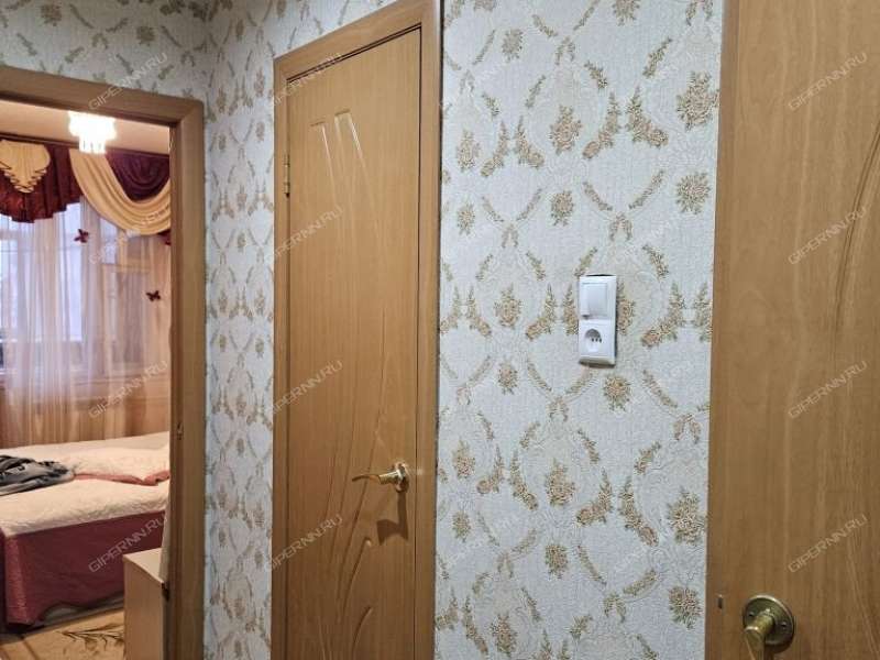 трёхкомнатная квартира на Мончегорской улице дом 33