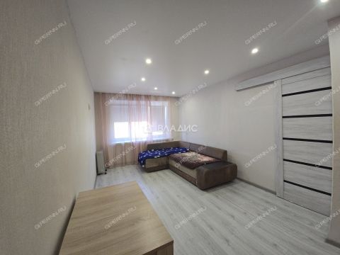 1-komnatnaya-ul-geroya-yuriya-smirnova-d-19 фото