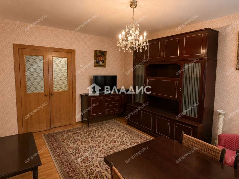 трёхкомнатная квартира на улице Веденяпина дом 1В
