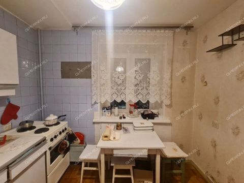 1-komnatnaya-ul-germana-lopatina-d-10 фото