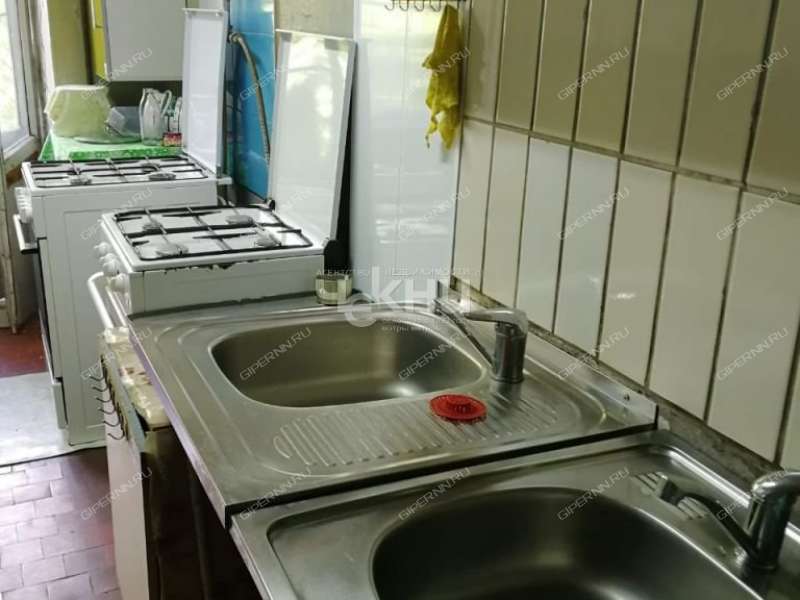 комната в доме 5 на улице Подводников