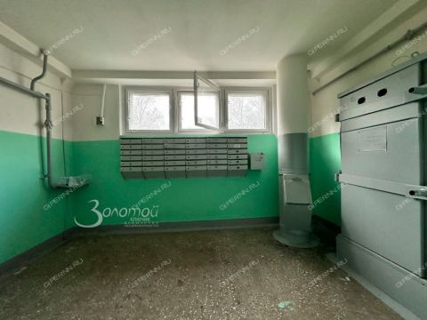 1-komnatnaya-ul-krasnodoncev-d-19 фото