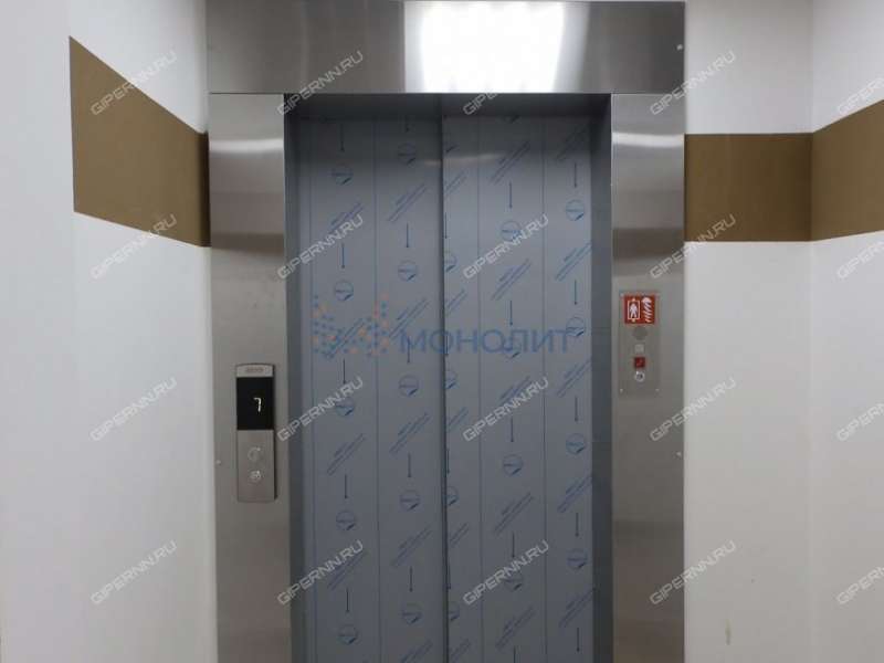 трёхкомнатная квартира на бульваре Академика Королёва дом 6