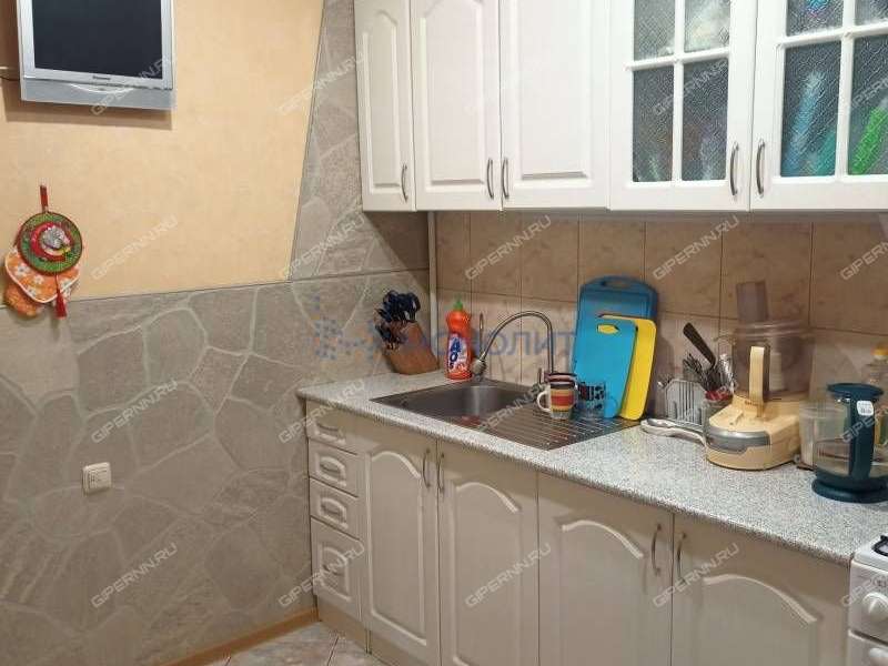 трёхкомнатная квартира на проспекте Свердлова дом 22/68 город Дзержинск