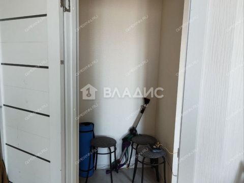 1-komnatnaya-prosp-korablestroiteley-d-62-k1 фото