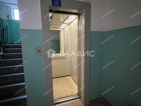 3-komnatnaya-ul-melnikova-d-30 фото