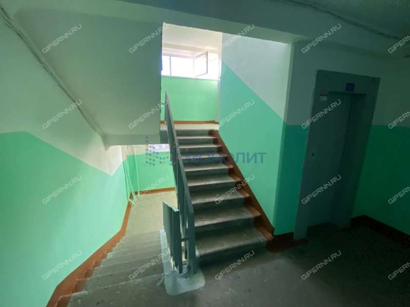 двухкомнатная квартира на проспекте Бусыгина дом 56