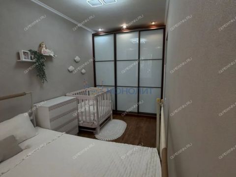 2-komnatnaya-ul-turnirnaya-d-3 фото
