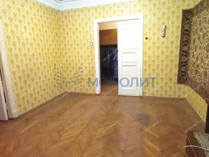 трёхкомнатная квартира на улице Героя Советского Союза Поющева дом 11