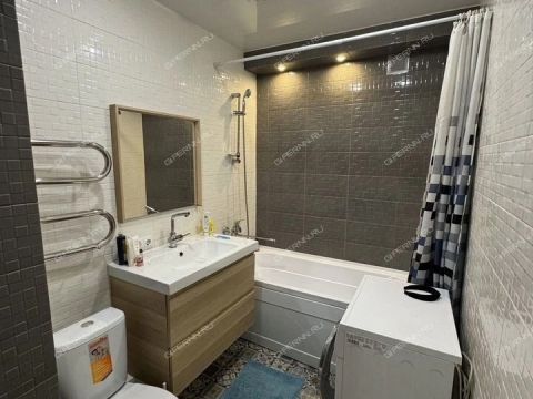 1-komnatnaya-nab-volzhskaya-d-8-k1 фото