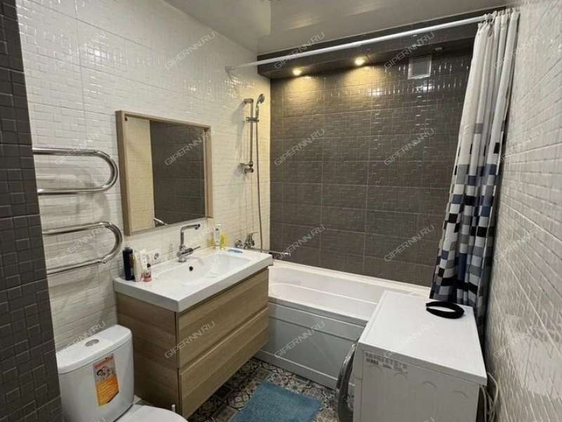 однокомнатная квартира на Волжской набережной дом 8 к1