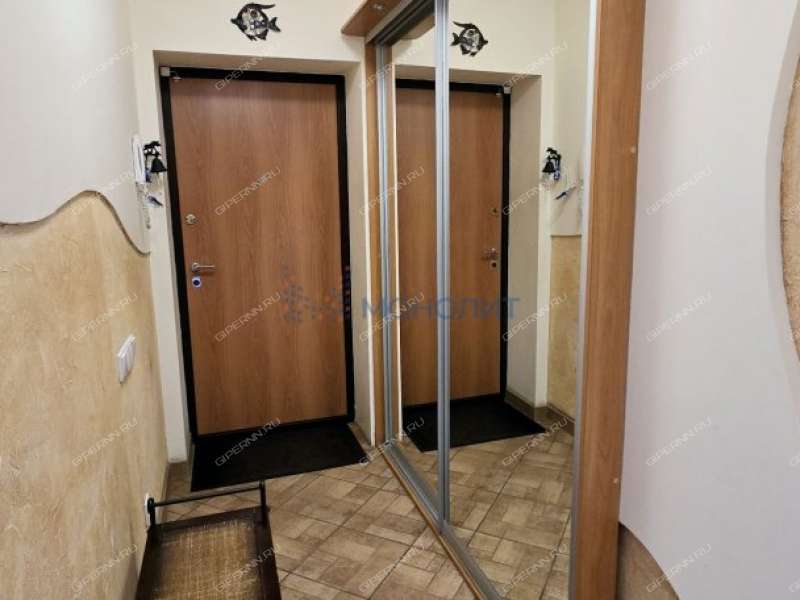 трёхкомнатная квартира на Большой Покровской улице дом 93б