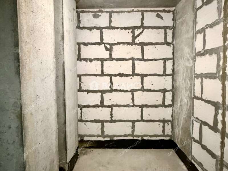 трёхкомнатная квартира на улице Героя Советского Союза Аристархова дом 9