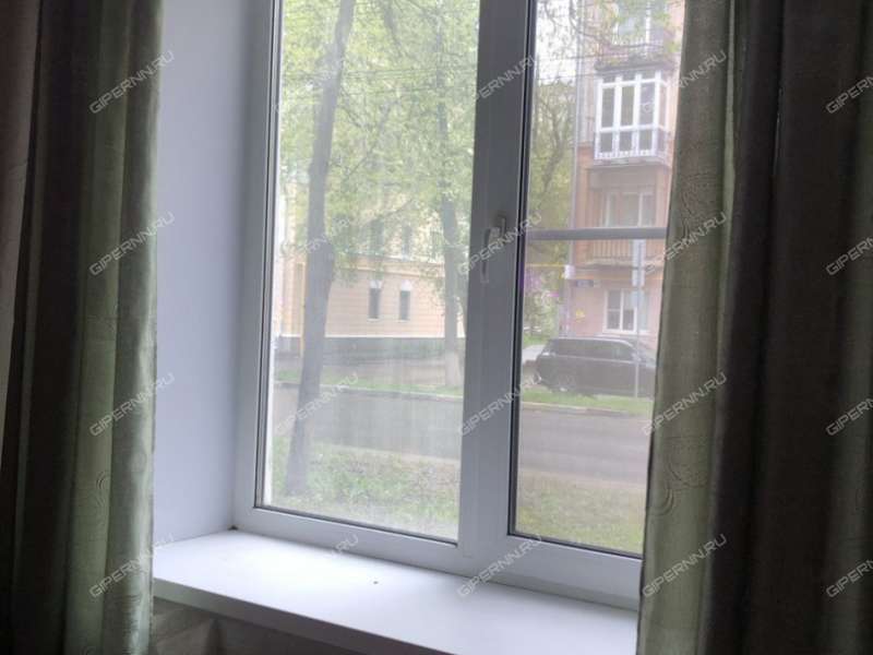 комната в доме 23 на улице Страж Революции