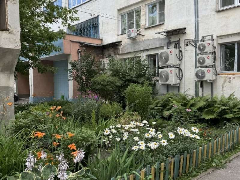 трёхкомнатная квартира на улице Веденяпина дом 1А