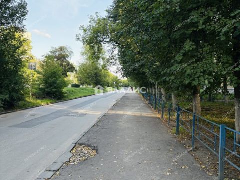 2-komnatnaya-ul-kosmonavta-komarova-d-13 фото