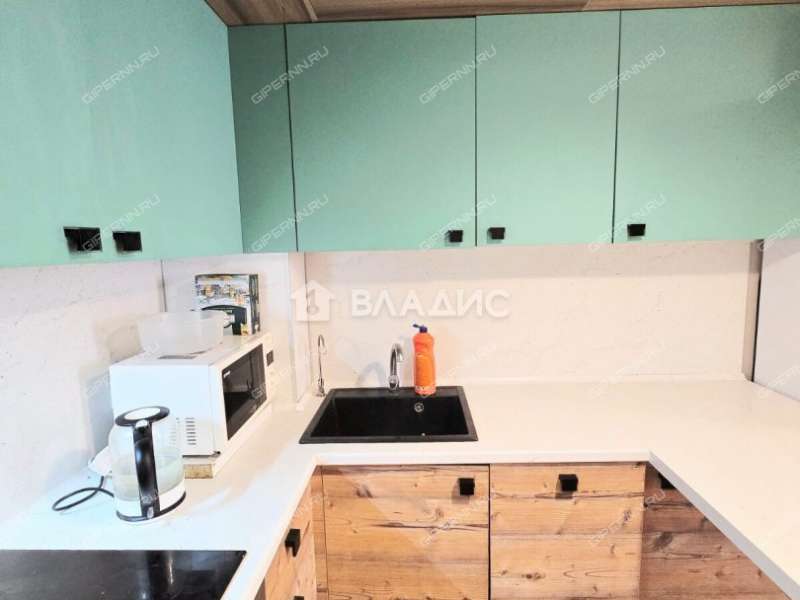 однокомнатная квартира на улице Героя Советского Союза Сафронова дом 7 к1