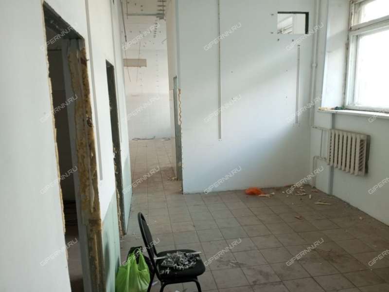 помещение под недвижимость под общепит на проспекте Ленина