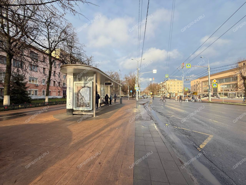 трёхкомнатная квартира на проспекте Октября дом 3