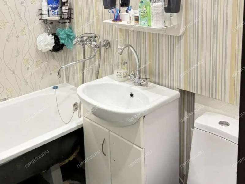 однокомнатная квартира на улице Сазанова дом 4