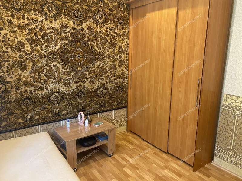 трёхкомнатная квартира на Судостроительной улице дом 8