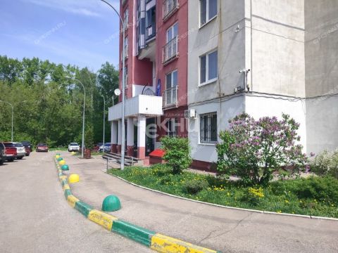 2-komnatnaya-b-r-60-letiya-oktyabrya-d-25-k3 фото