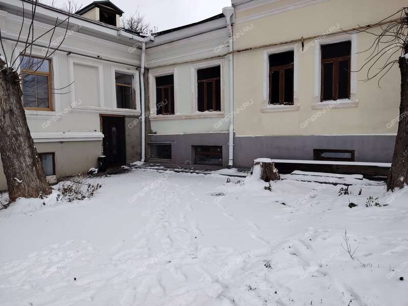 помещение под торговую площадь на Большей Печёрской улице
