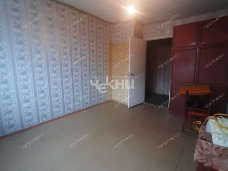 трёхкомнатная квартира на улице Маршала Рокоссовского дом 17