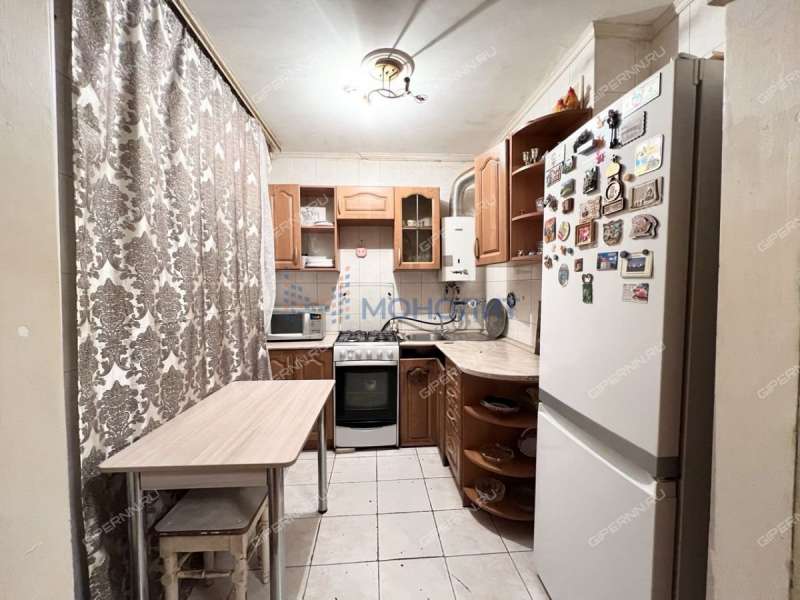 трёхкомнатная квартира на улице Лоскутова дом 23