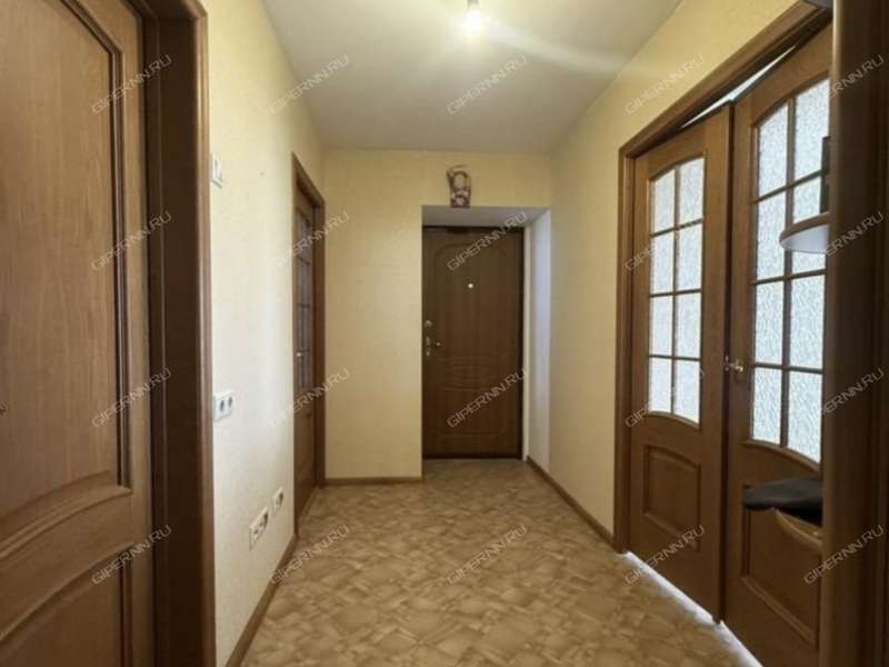 пятикомнатная квартира на улице Плотникова дом 4