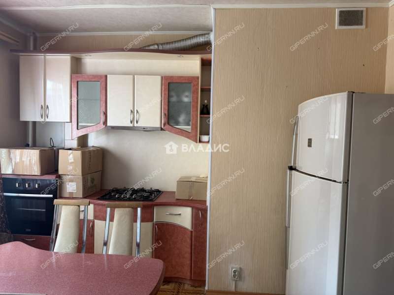 трёхкомнатная квартира на Деловой улице дом 24
