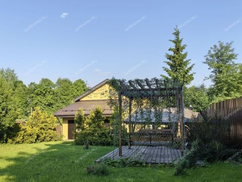 dom-derevnya-kusakovka-ul-centralnaya-d-67 фото