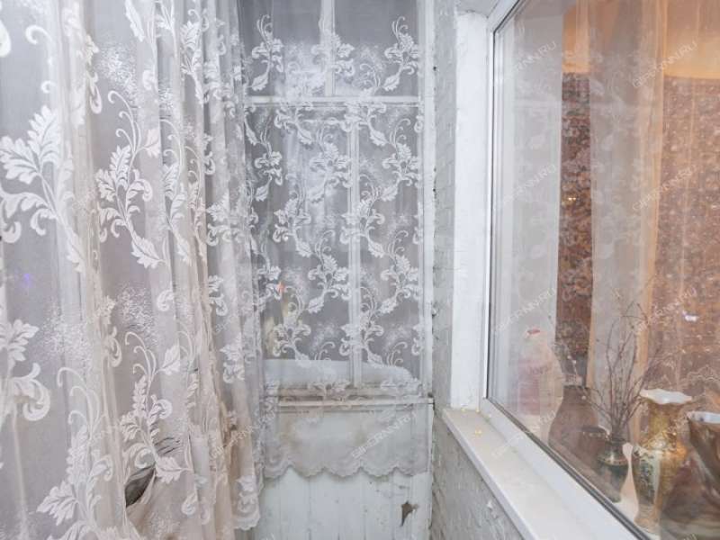 трёхкомнатная квартира на улице Страж Революции дом 23