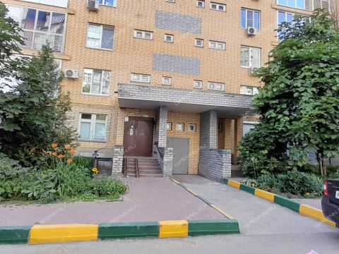 1-komnatnaya-ul-1-ya-oranzhereynaya-d-28a фото