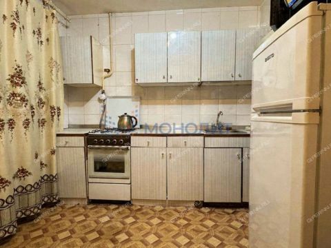 1-komnatnaya-ul-admirala-makarova-d-8-k1 фото