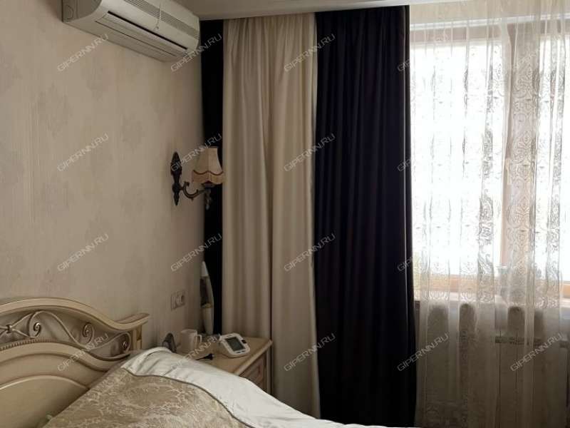трёхкомнатная квартира на улице Янки Купалы дом 34