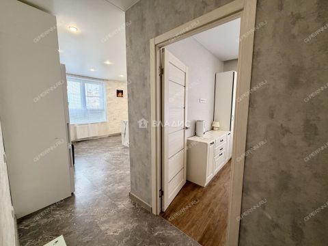 2-komnatnaya-ul-geroya-sovetskogo-soyuza-aristarhova-d-1 фото