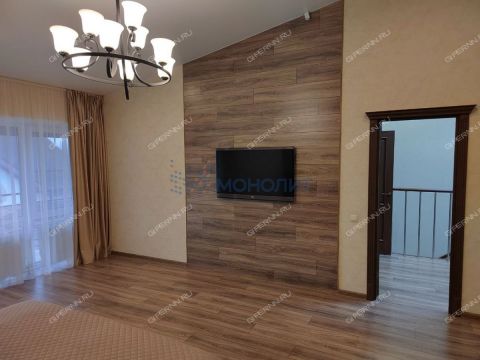 taunhaus-sl-verhnepecherskaya-d-118-1 фото