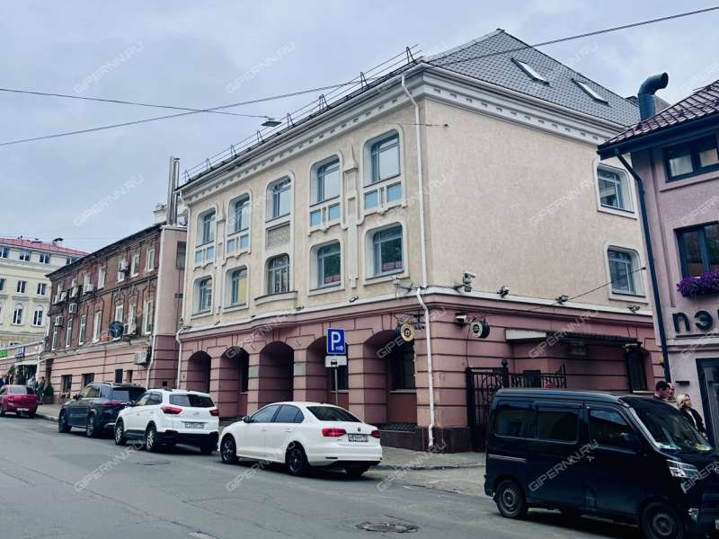 здание под офис на Алексеевской улице