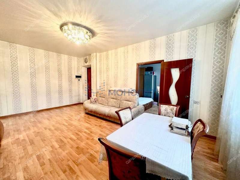 трёхкомнатная квартира на проспекте Ленина дом 80