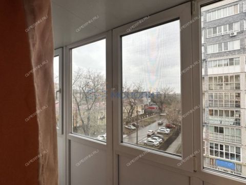 2-komnatnaya-ul-oktyabrskoy-revolyucii-d-45a фото